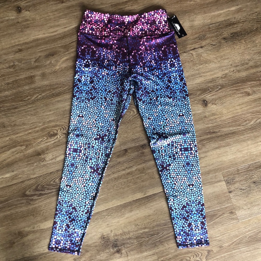 NWT Lotus Leggings Medium Polka Dots